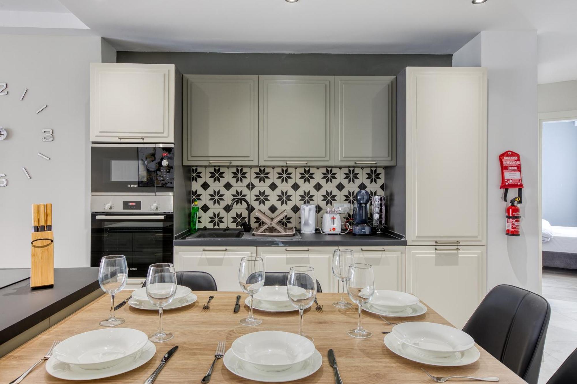 Stylish 3br Luxury In Sliema-14 Sliema